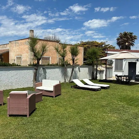 Casa vacanze Casa Sul Mare Con Accesso Diretto In I Focene